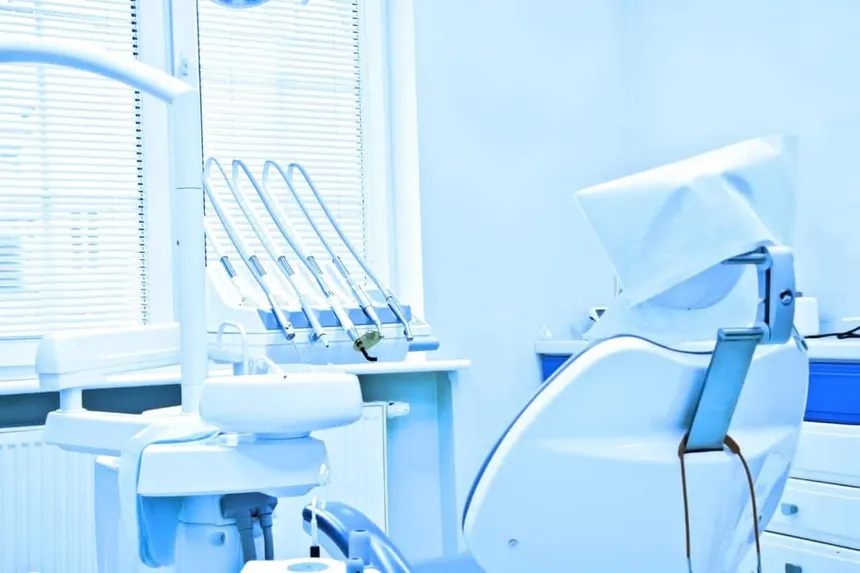 Materiales para una limpieza dental profesional